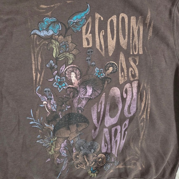 Wild Fable Brown Mushroom Bloom As You Are Graphic Sweatshirt S Cottagecore - Picture 2 of 7